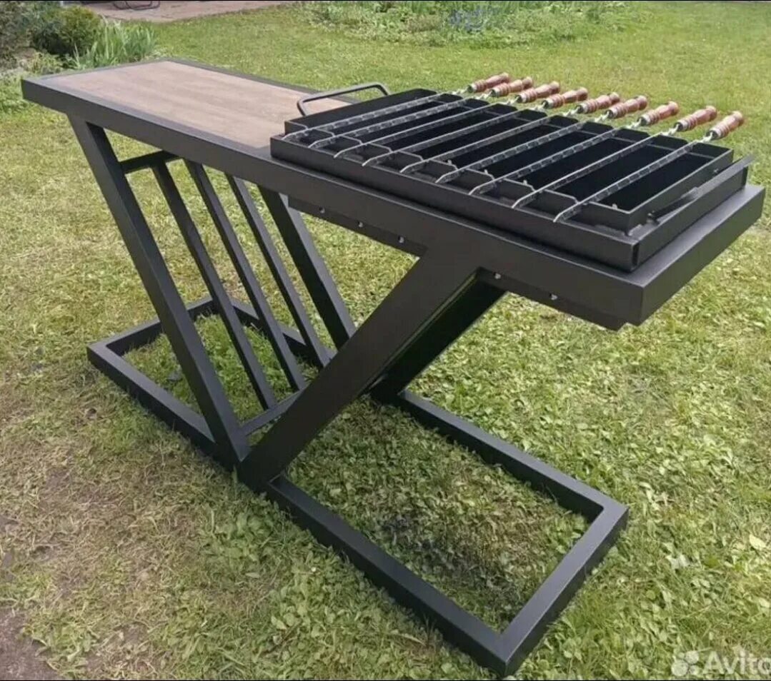 Лаконичный мангал